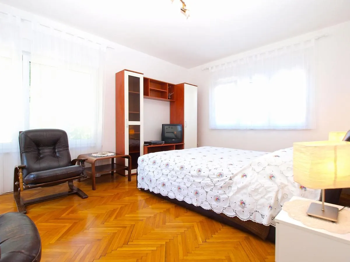 House Nada 1201 Villa Banjole Croatia